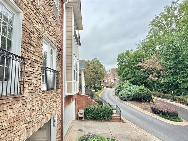 10950 Brunson Drive, Johns Creek, GA 30097