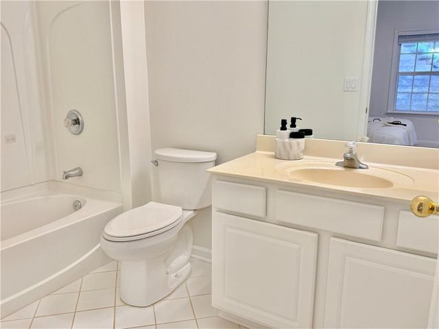 10950 Brunson Drive, Johns Creek, GA 30097