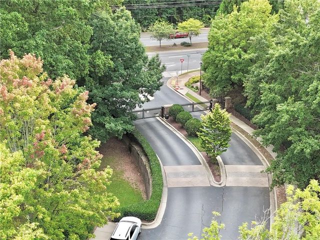 10950 Brunson Drive, Johns Creek, GA 30097