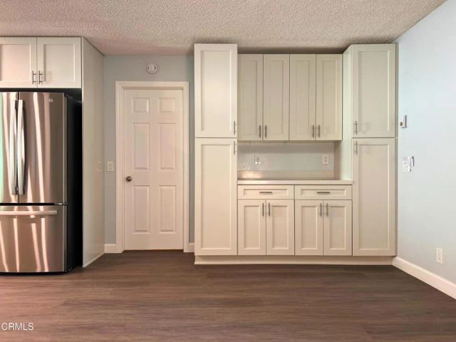 10945 Kings Road, Ventura, CA 93004