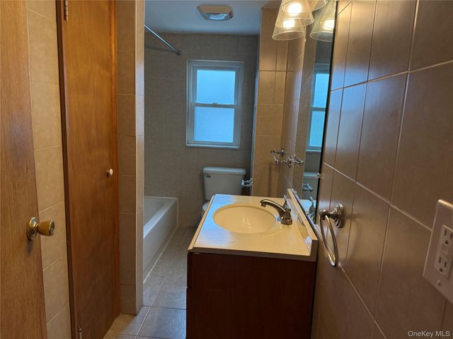 360 West Drive, Copiague, NY 11726
