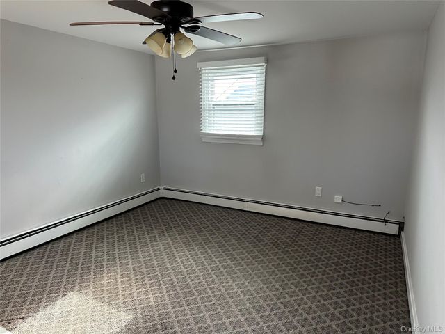 360 West Drive, Copiague, NY 11726