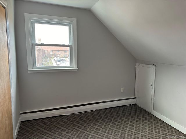 360 West Drive, Copiague, NY 11726