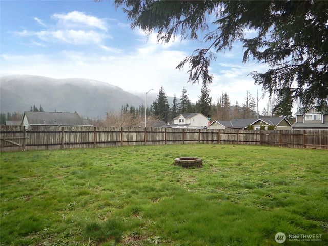 310 Shelby Street, Gold Bar, WA 98251