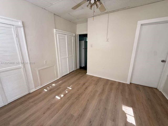 1919 SW 2nd St B, Miami, FL 33135