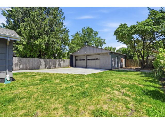 4224 Se 73RD Ave, Portland, OR 97206