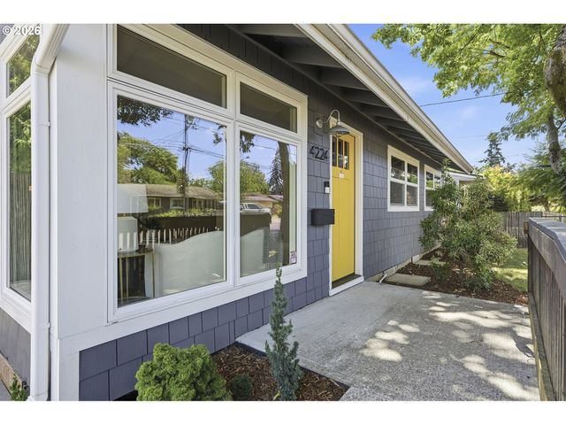 4224 Se 73RD Ave, Portland, OR 97206