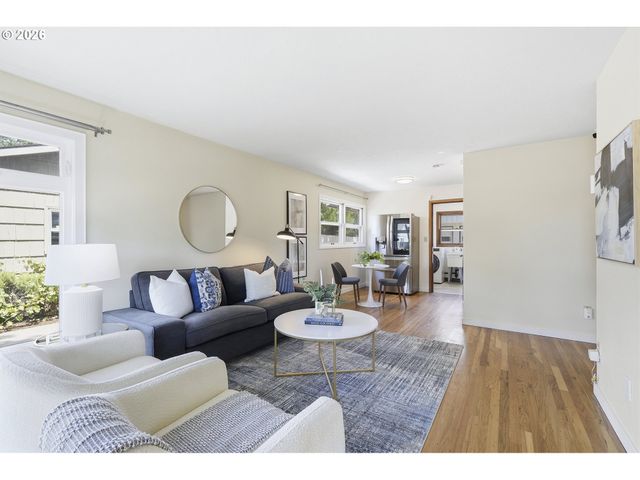 4224 Se 73RD Ave, Portland, OR 97206