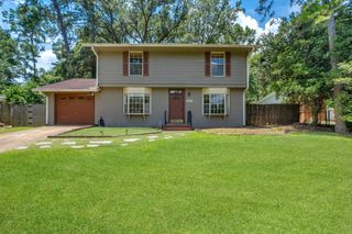 2222 Woodlawn Drive, Tallahassee, FL 32303