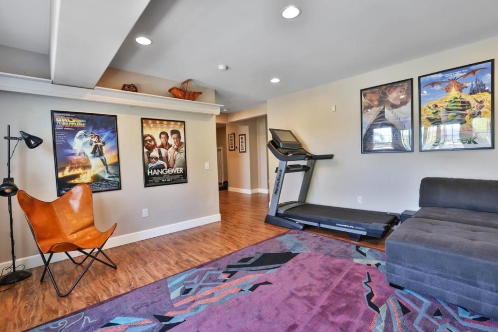 Image 22 of property listing at 100 Heintz Court, Los Gatos, CA 95032
