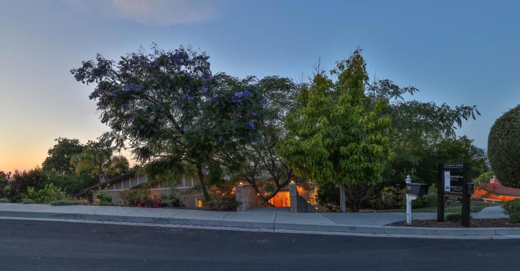 Image 37 of property listing at 100 Heintz Court, Los Gatos, CA 95032