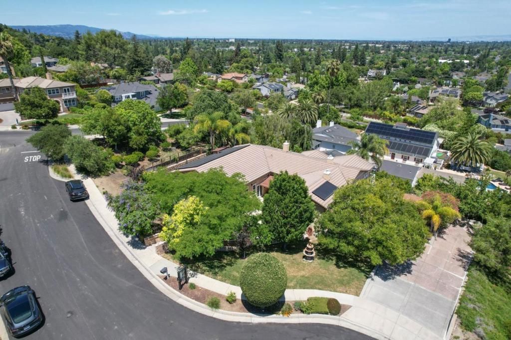 Image 48 of property listing at 100 Heintz Court, Los Gatos, CA 95032