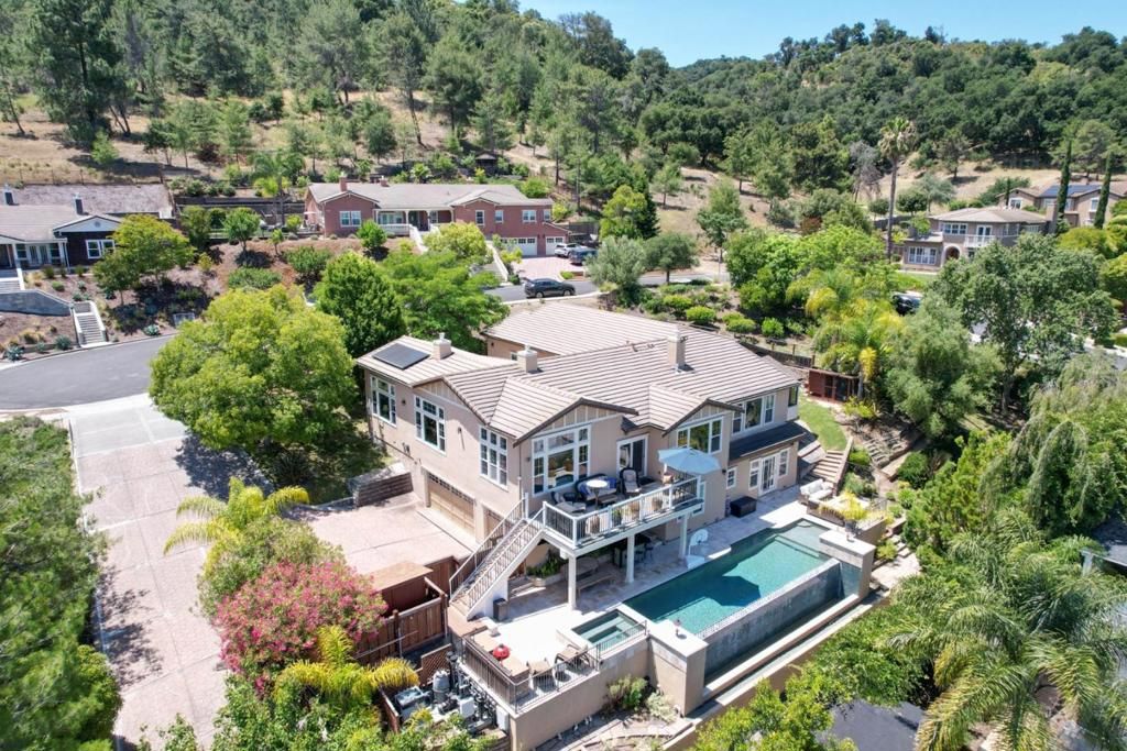 Image 54 of property listing at 100 Heintz Court, Los Gatos, CA 95032
