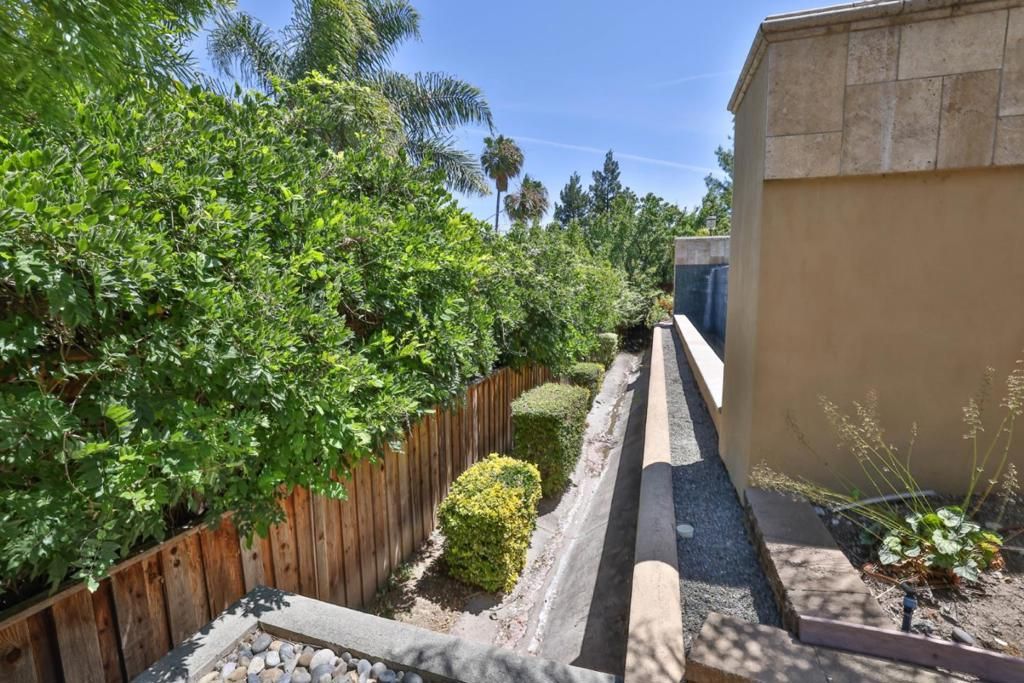 Image 68 of property listing at 100 Heintz Court, Los Gatos, CA 95032