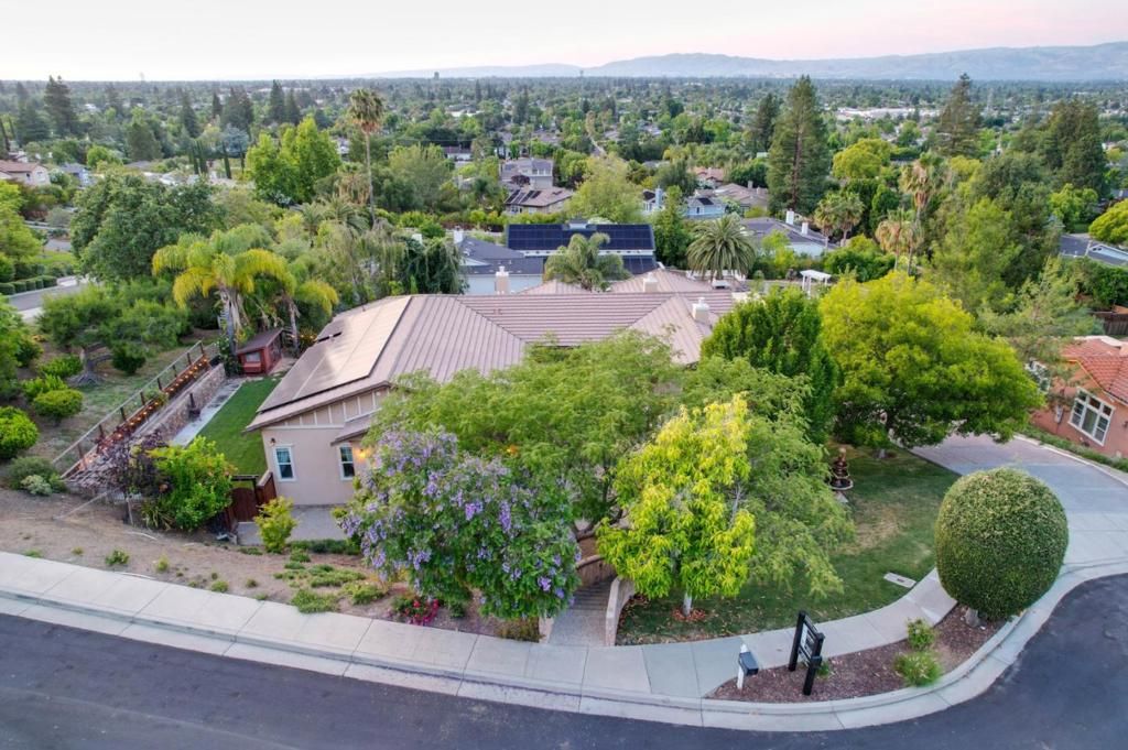 Image 75 of property listing at 100 Heintz Court, Los Gatos, CA 95032