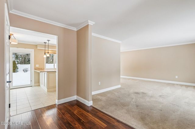 972 Quartz Drive, Toms River, NJ 08753