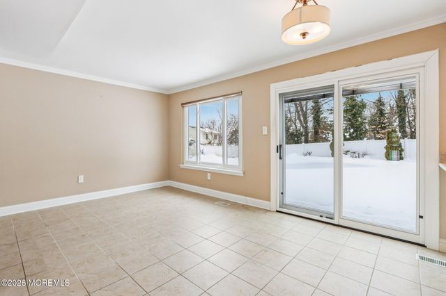 972 Quartz Drive, Toms River, NJ 08753