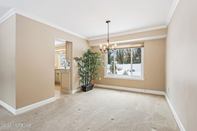 972 Quartz Drive, Toms River, NJ 08753