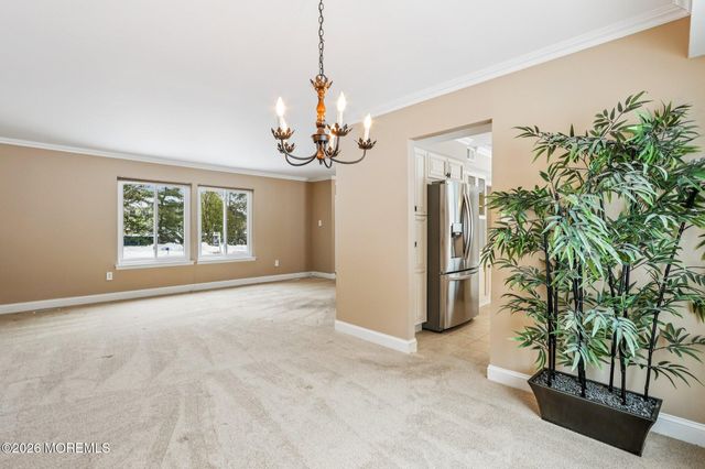 972 Quartz Drive, Toms River, NJ 08753