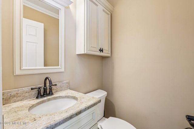 972 Quartz Drive, Toms River, NJ 08753