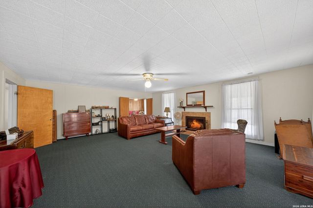 23373 Contour, San Antonio, TX 78264