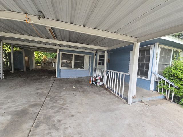 7304 Llano Avenue, Fort Worth, TX 76116