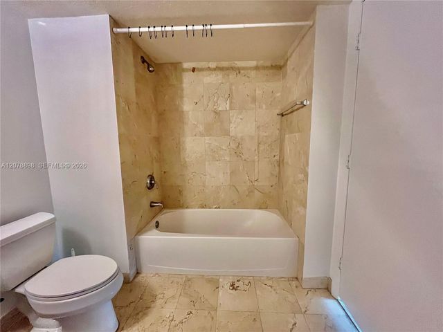1800 N Bayshore Drive 3710, Miami, FL 33132