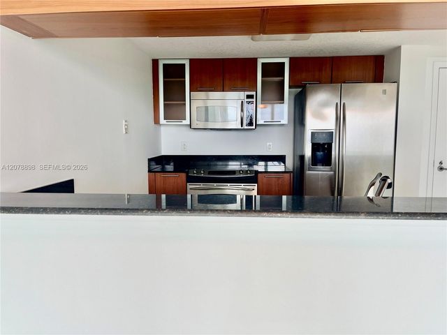 1800 N Bayshore Drive 3710, Miami, FL 33132