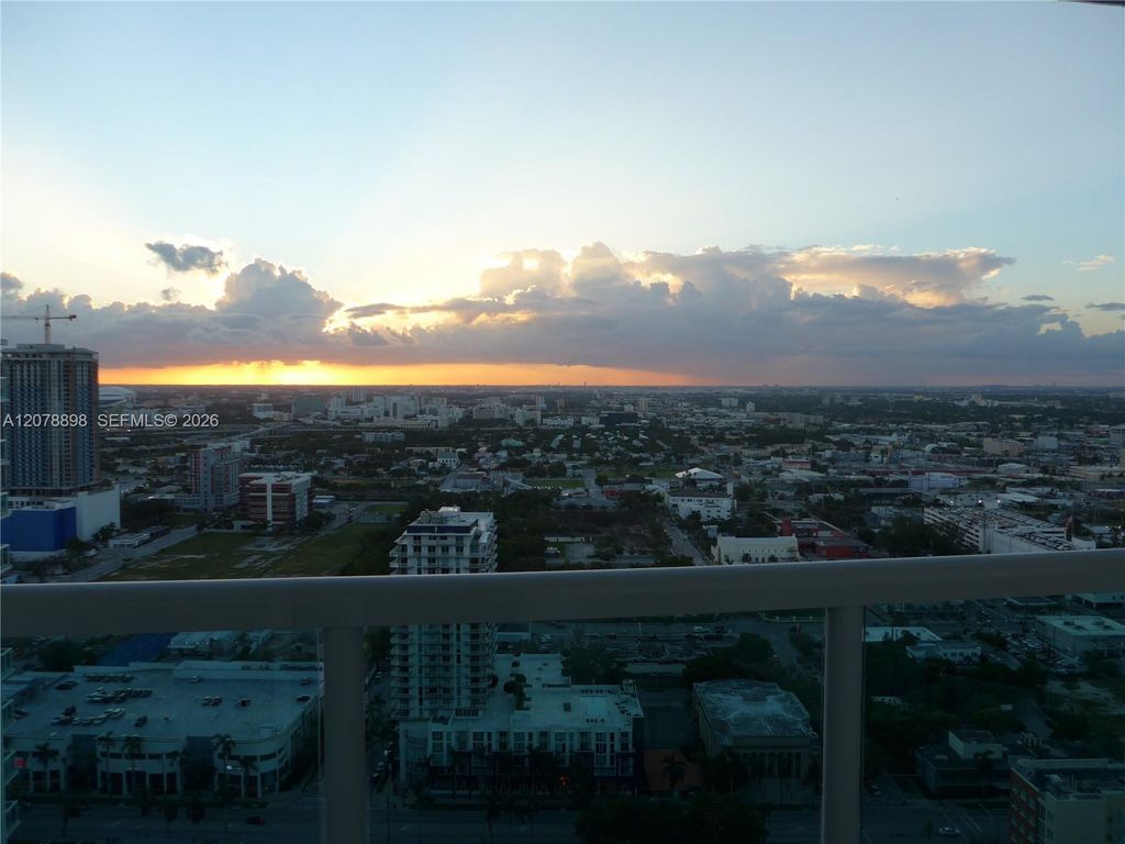 1800 N Bayshore Drive 3710, Miami, FL 33132