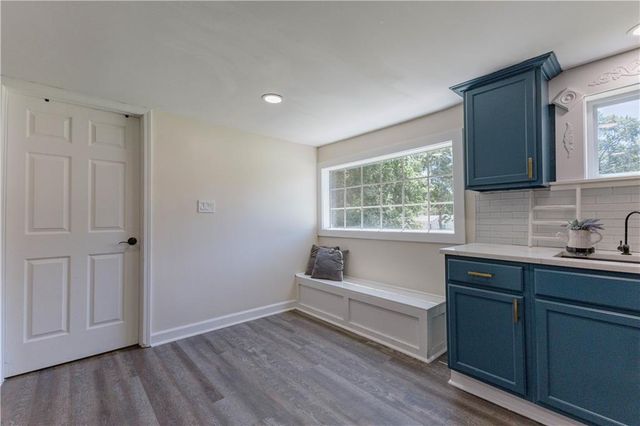 2900 Woodend Avenue, Kansas City, KS 66106