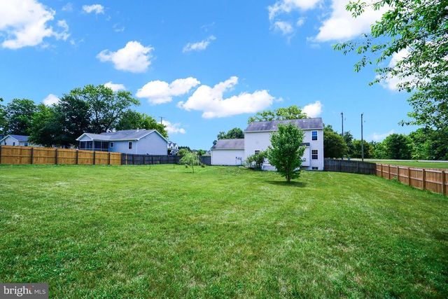 7631 CHANCELLOR RD, Fredericksburg, VA 22407