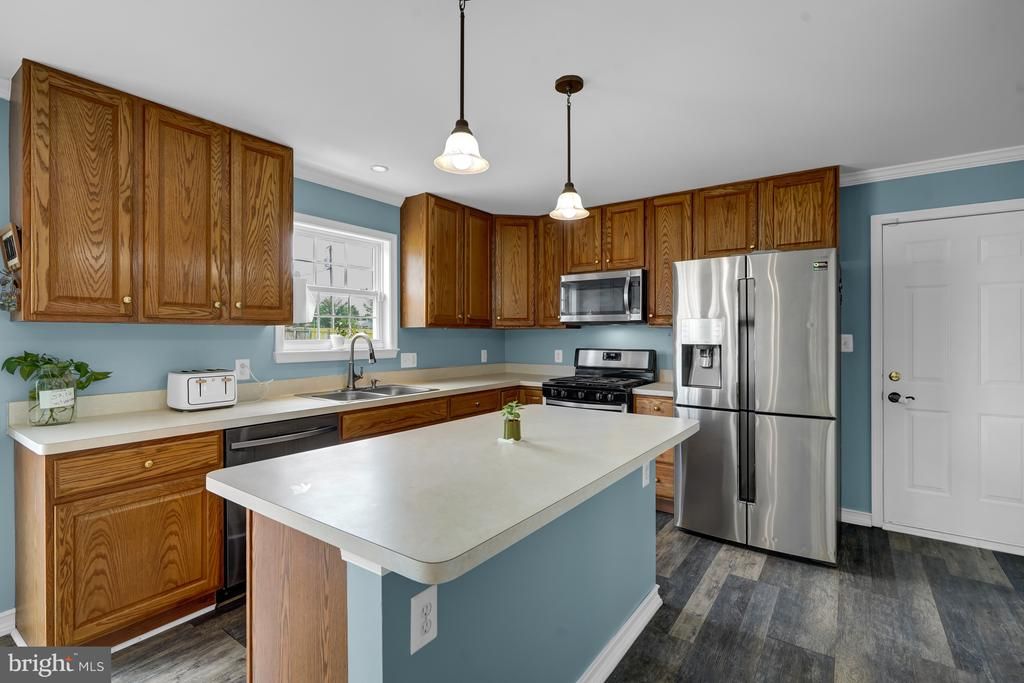 7631 CHANCELLOR RD, Fredericksburg, VA 22407