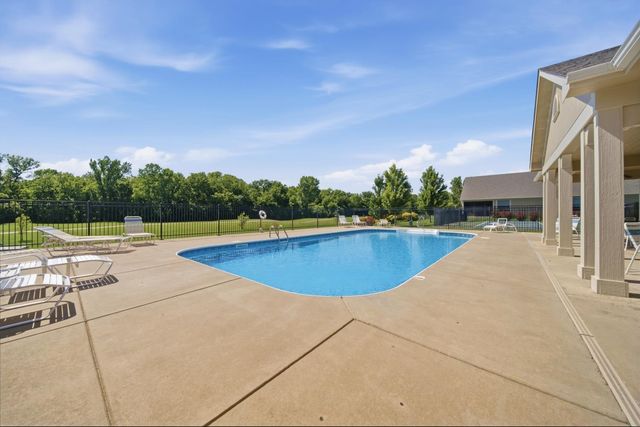 1013 E Waters Edge St, Derby, KS 67037