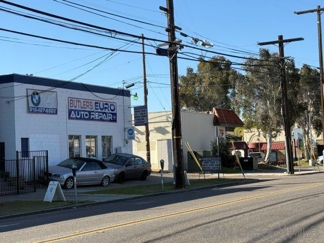 402 Church Ave, Chula Vista, CA 91910