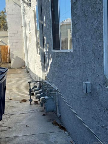 402 Church Ave, Chula Vista, CA 91910