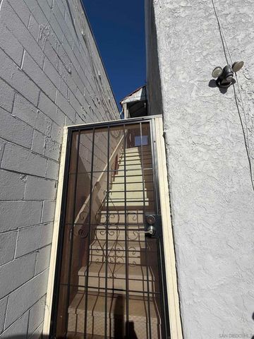 402 Church Ave, Chula Vista, CA 91910