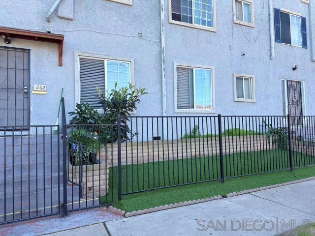 402 Church Ave, Chula Vista, CA 91910