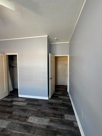 402 Church Ave, Chula Vista, CA 91910