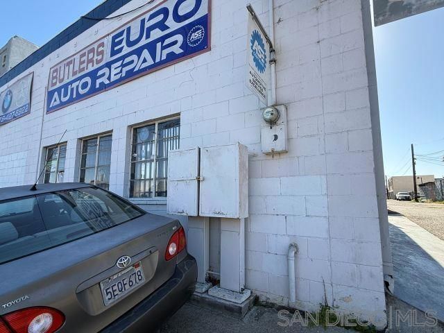 402 Church Ave, Chula Vista, CA 91910