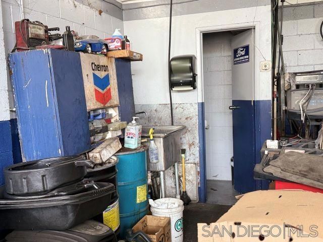 402 Church Ave, Chula Vista, CA 91910