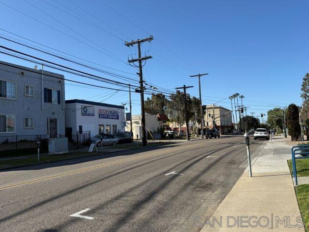 402 Church Ave, Chula Vista, CA 91910