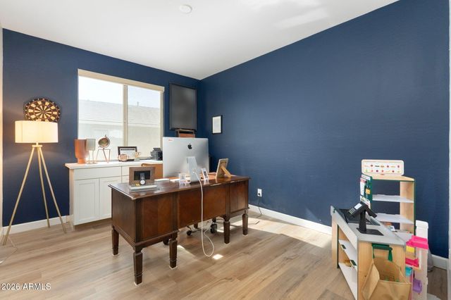 26320 N THORNHILL Drive, Peoria, AZ 85383