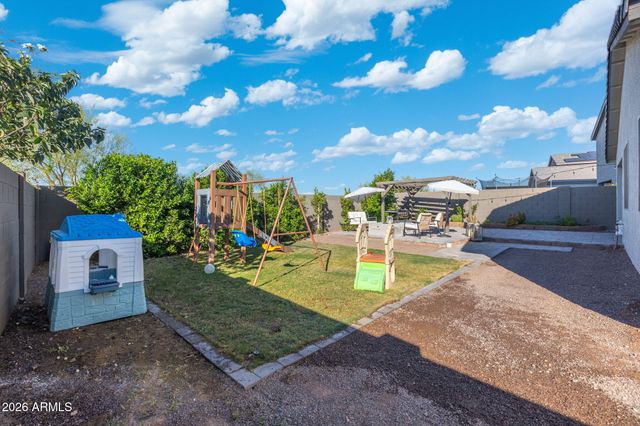 26320 N THORNHILL Drive, Peoria, AZ 85383