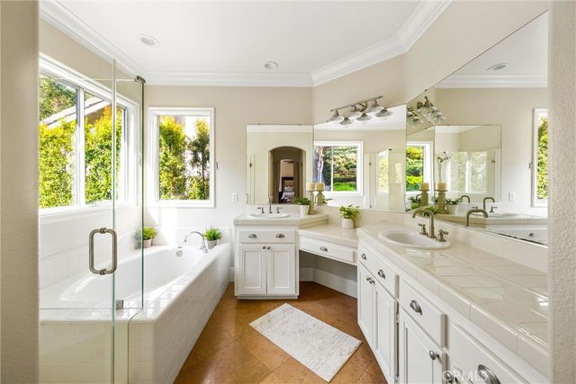 1 Cranwell, Aliso Viejo, CA 92656