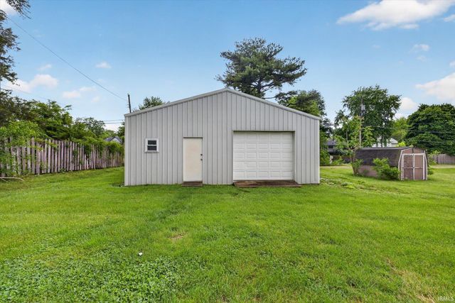 630 S 9th Street, Mitchell, IN 47446