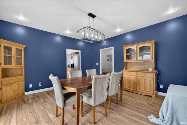 630 S 9th Street, Mitchell, IN 47446