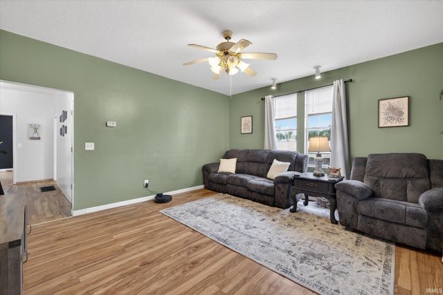 630 S 9th Street, Mitchell, IN 47446