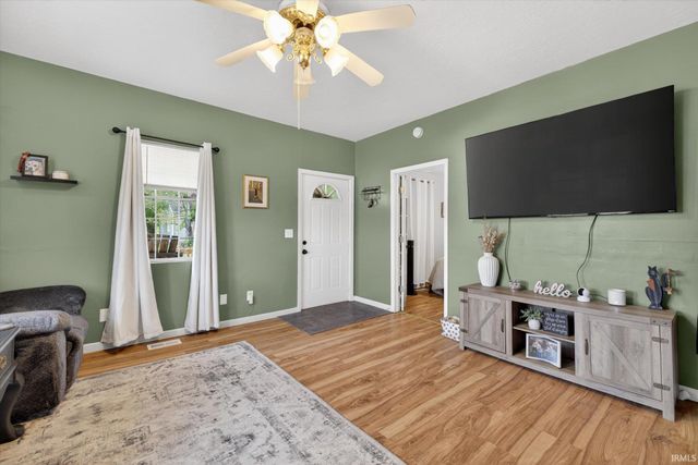 630 S 9th Street, Mitchell, IN 47446