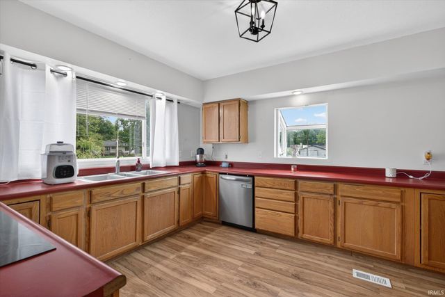 630 S 9th Street, Mitchell, IN 47446