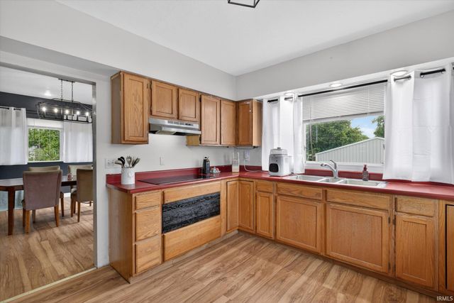630 S 9th Street, Mitchell, IN 47446